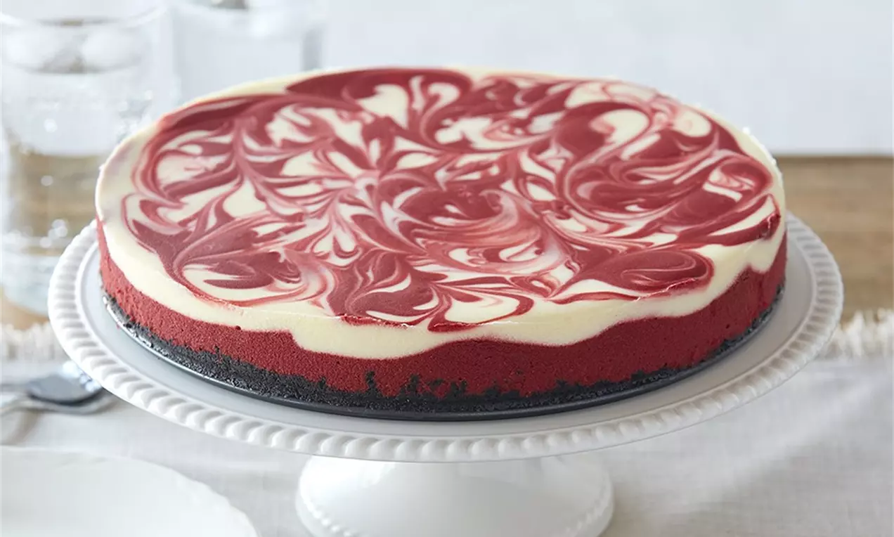 Red Velvet Cheesecake